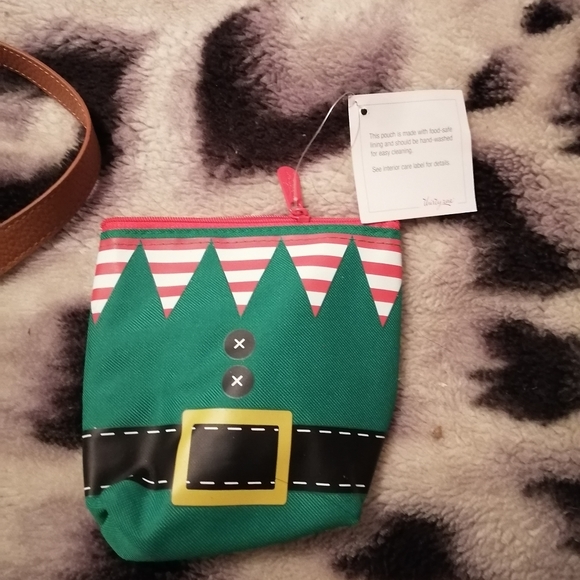 Cool Zip Snackers Elf Suit - Picture 1 of 1